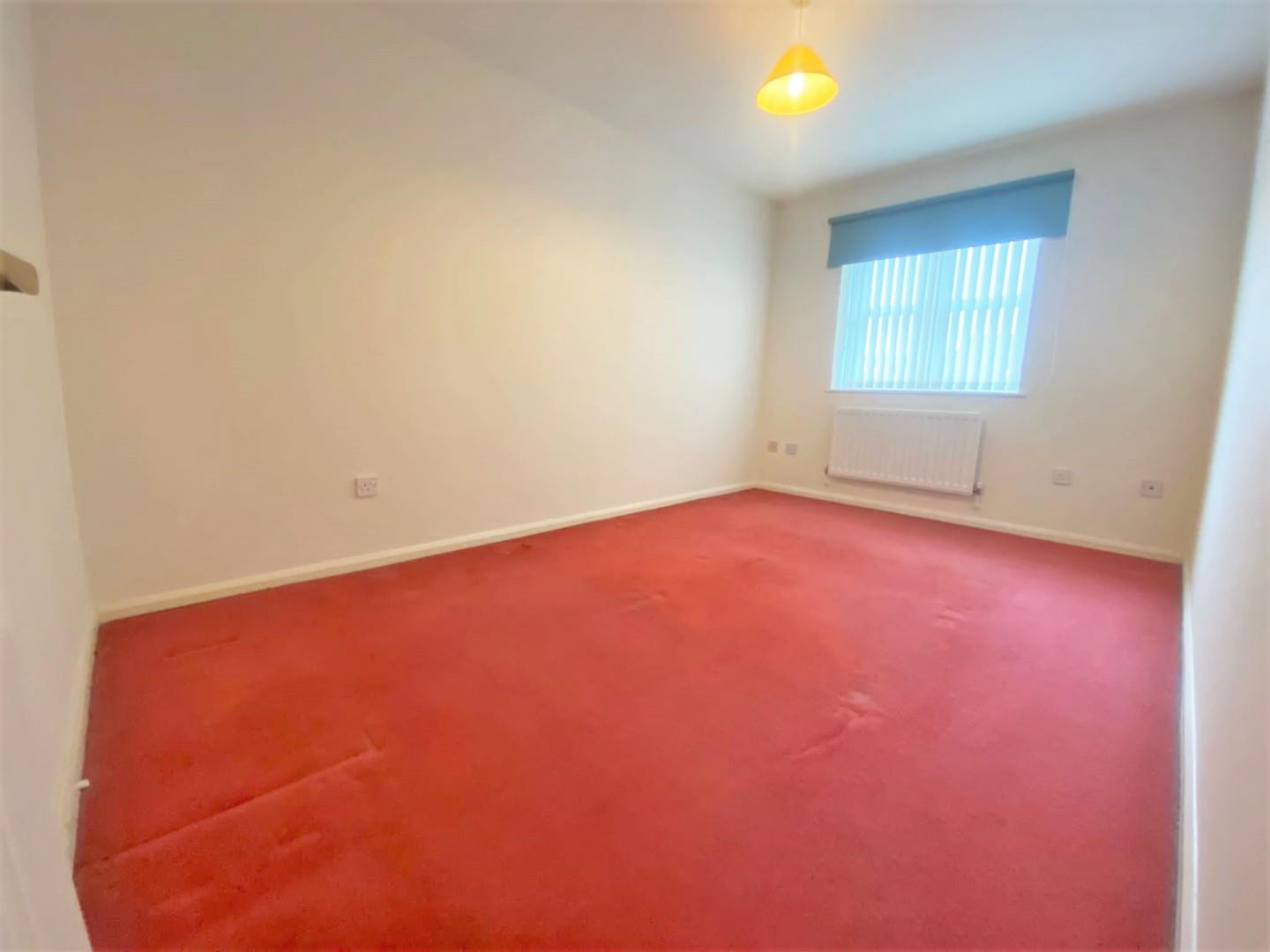 Longfield Avenue, Mill Hill